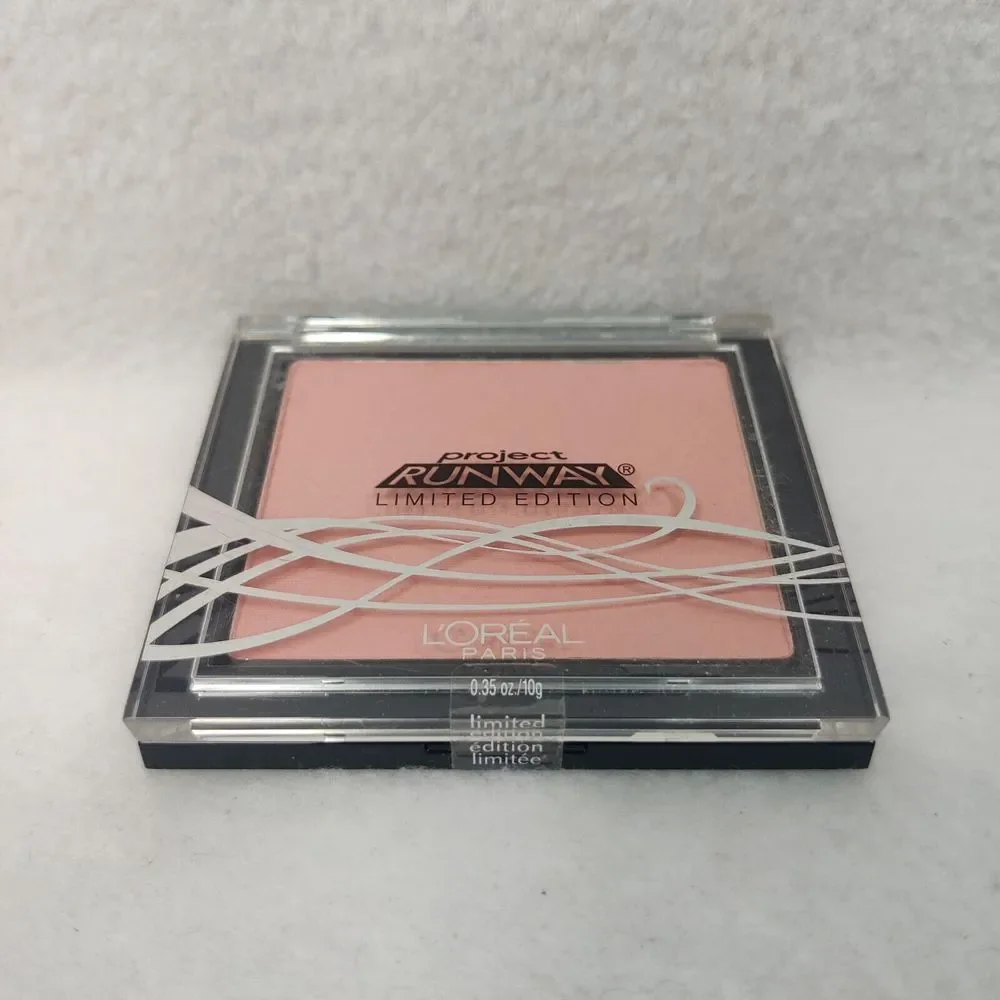 Loreal Project Runway Limited Edition Super Blendable‎ Blush 626 - Picture 3 of 4